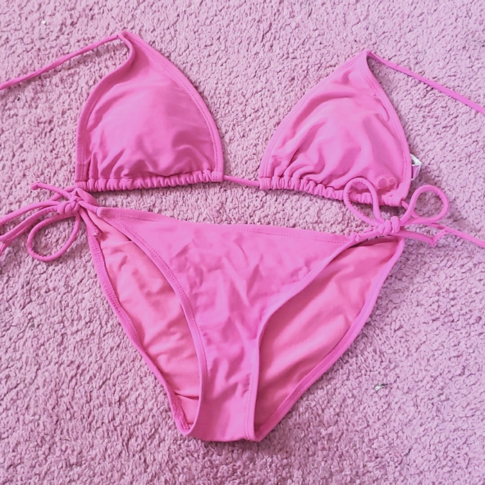 Bathing suit